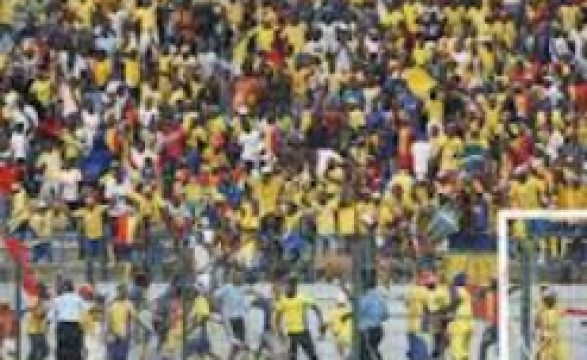 FAF alerta para que se reforça as medidas de segurança nos estádios 