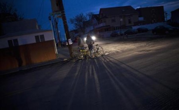 Sandy deixa 166.499 sem energia em três estados-Departamento de Energia dos EUA