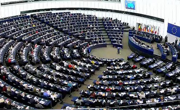 Eurodeputados reagem às propostas de Juncker