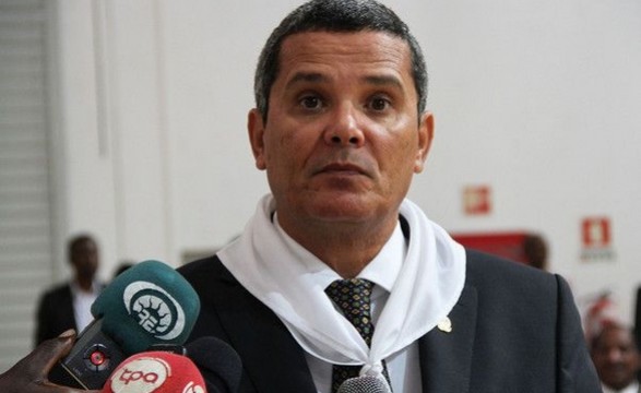 Governador Rui Falcão diz que respeita decisão da justiça