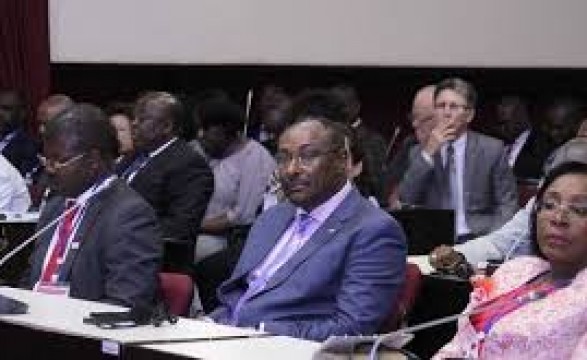 Experiência de Angola na reconciliação e reconstrução nacional é apresentada em Luanda 