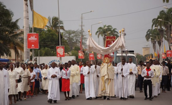 Igreja em Angola prepara a festa do corpo de Deus
