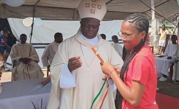 Jubileu dos jovens marca festa de Cristo Rei na Diocese de São Tomé