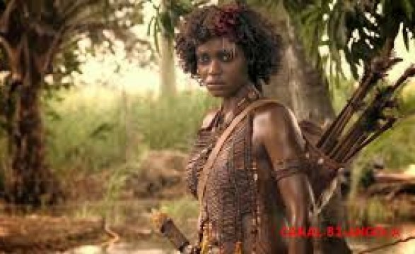 Filme Njinga-rainha de Angola exibido no Brasil