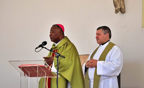 Arcebispo de Luanda presidiu Missa dominical no Santuário de Fátima