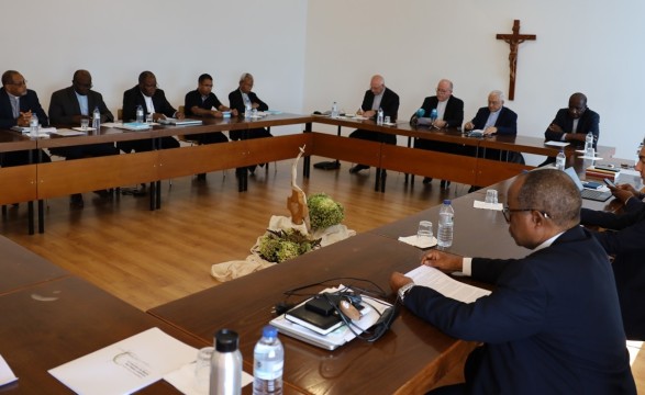 Bispos lusófonos pedem maior atenção ao acolhimento de migrantes