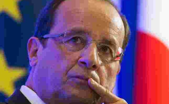Hollande diz que França reconhece rebaixamento pela Moody's