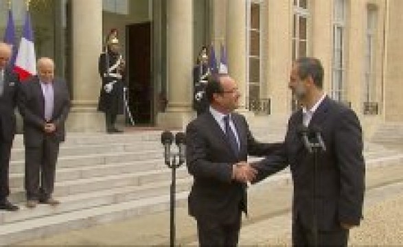 França aceita receber 'embaixador' da coligação de oposição síria