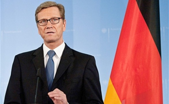 Westerwelle defende fundo monetário europeu em alternativa ao FMI