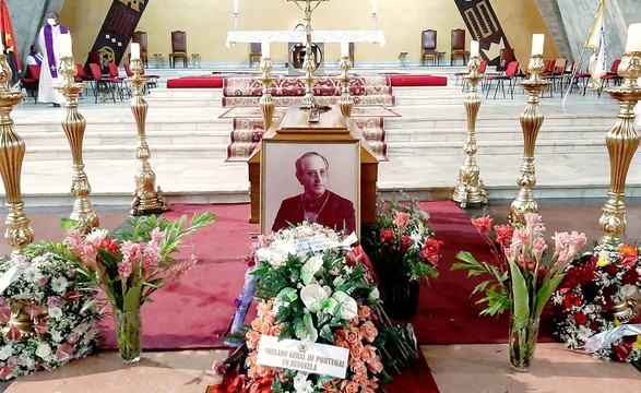 Dom Óscar Braga foi a enterrar este Sábado em Benguela