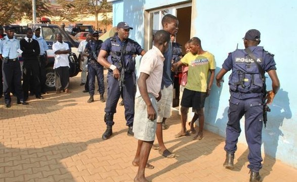 Rixa entre grupos rivais faz quatro mortos no Sambizanga