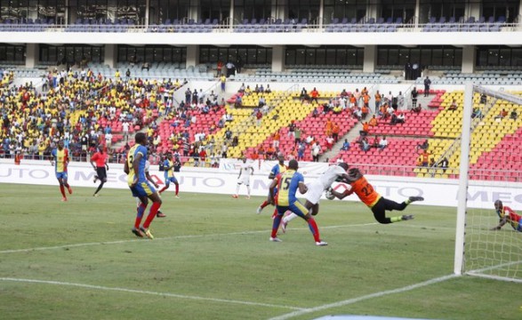 Girabola campeão retoma aos triunfos quando tricolores e libolenses repartem pontos