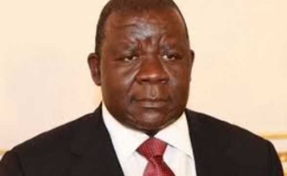 Governador de Luanda nomeia directores de Gabinetes Provinciais