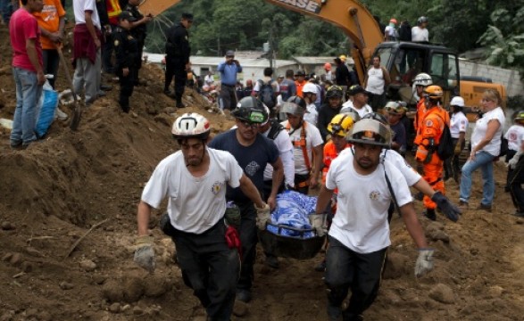 Deslizamento de terras provoca 79 mortos na Guatemala