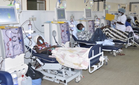 Terminou greve de trabalhadores dos centros de hemodiálise de Benguela 