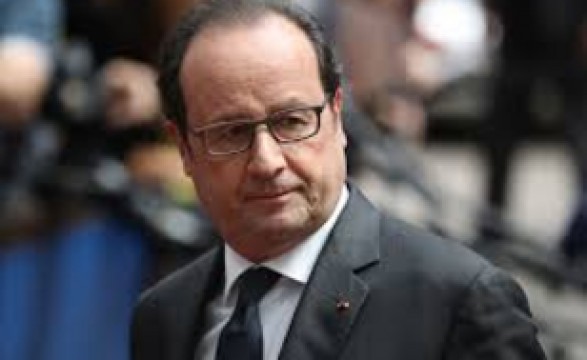Hollande pede a Trump que não desconfie da França