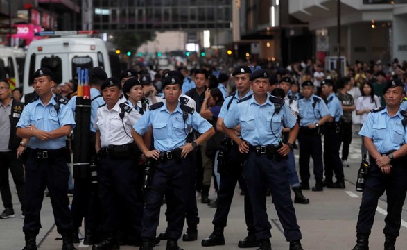 Escalada de violência em Hong Kong