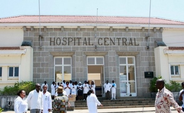 Comissão Arquidiocesana de Saúde no Huambo radiografa hospitais 