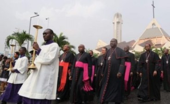 Violência contra cristãos na Nigéria e Eritreia