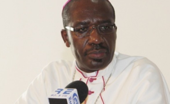 Arcebispo de Saurimo exorta políticos a não se deixarem cegar pela apetência do poder