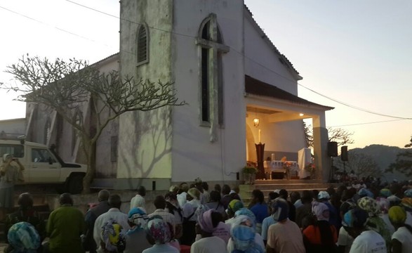 Manifestações de fé para o dia dedicado a Nossa Senhora de Fátima