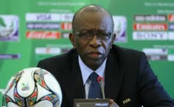 Caso de corrupção na FIFA Jack Warner entregou-se á polícia