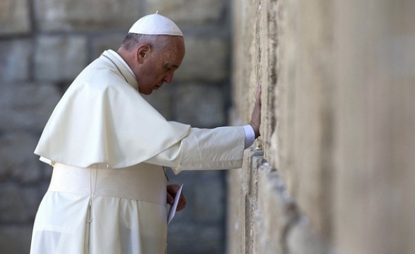Papa recomenda sabedoria e prudência a Israel 