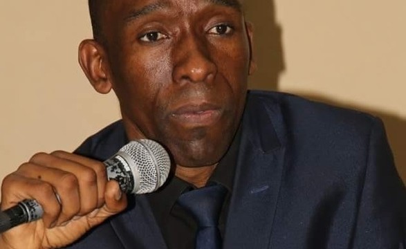 Sociólogo defende que em Angola não existe partido político democrático