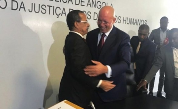 Executivo deixa tribunais gerirem recursos humanos