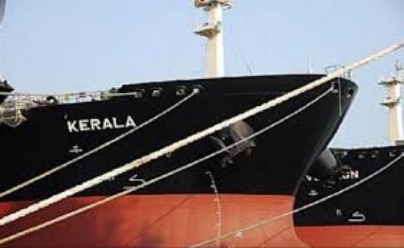Sonangol diz ter recuperado embarcação desviada 