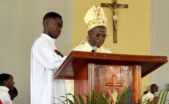 Débil saneamento em meio ao surto de cólera, Arcebispo de Malanje quer mais engajamento das autoridades