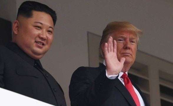 Donald Trump e Kim Jong-un encontram-se em Hanói no fim do mês