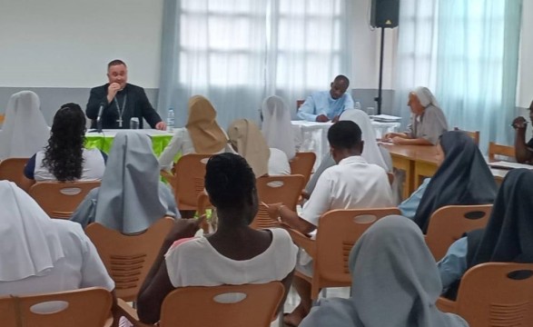 Núncio Apostólico realiza segunda visita pastoral e diplomática a São Tomé e Príncipe