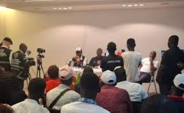 Organizações juvenis acusam executivo de falhar na educação, saúde e emprego