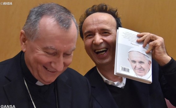 Primeiro livro do papa Francisco sobre a misericórdia apresentado no vaticano
