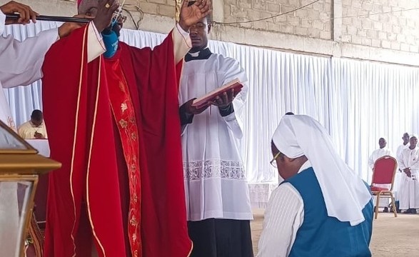 “Vocação é um dom uma escolha e um mistério de Deus” Dom Emílio no Domingo de Pentecostes