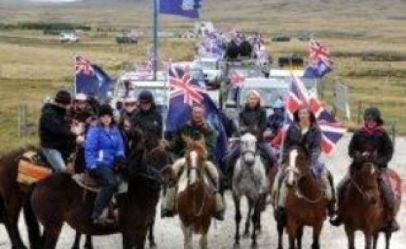 Moradores das Malvinas confirmam domínio britânico por 98,8%