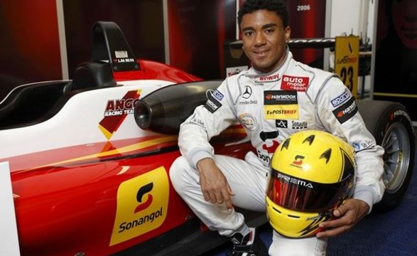 Piloto angolano na GP3 em Maio