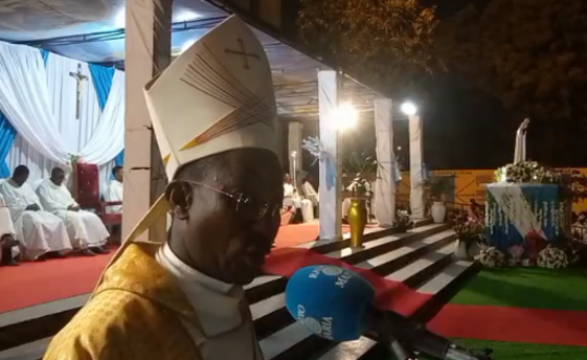 Festa de Nossa Senhora de Fátima coloca fiéis em caminhada de fé