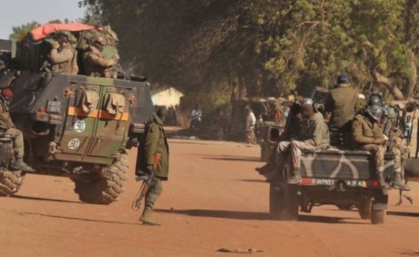 Estratégia islamita no Mali: saquear e semear o caos