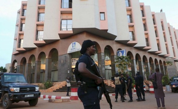 Sede de missão militar da UE no Mali atacada