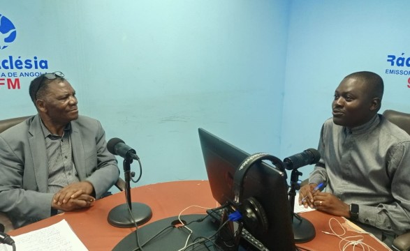 Discurso Directo: Dr. Moises Malumbo- Jornalista da Rádio Vaticano
