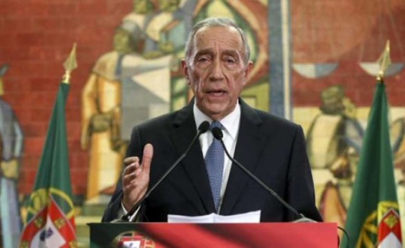 “O povo é quem mais ordena, e ordenou”! Marcelo é presidente de Portugal