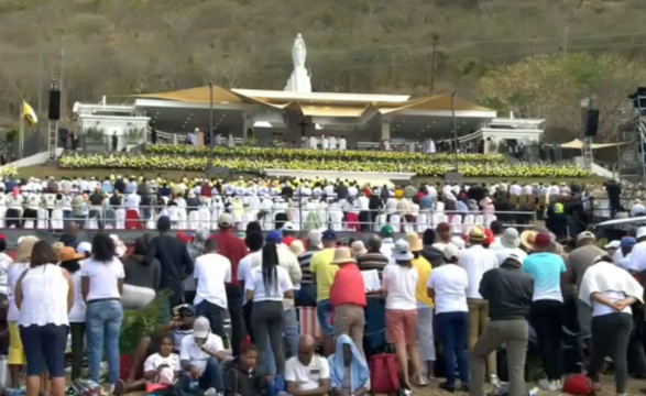 Papa nas Maurícias“Igreja tem de confiar nos «pobres e descartados”