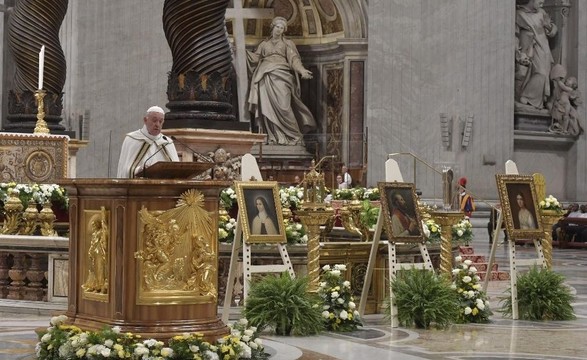 Mês Missionário: Papa assume intenção de «sacudir» as comunidades católicas
