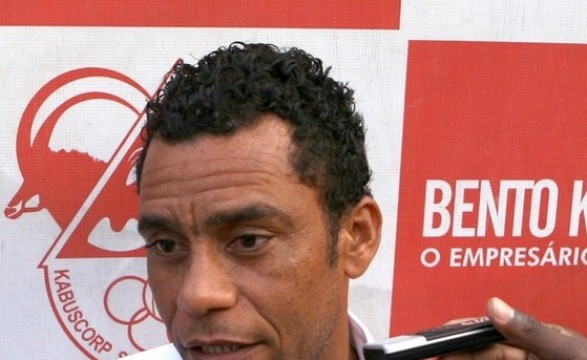 Sem Miller Gomes Kabuscorp visita Benfica de Luanda 