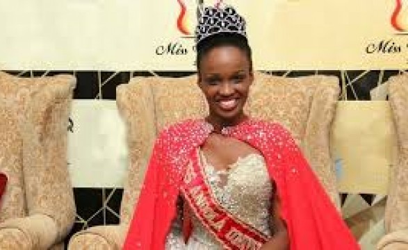 Miss Angola 2014 vem de Cabinda