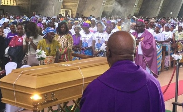 Restos Mortais do Padre Zé vão descansar no Cubal