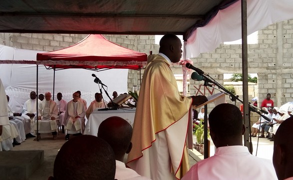 “O Mártir de hoje é aquele que não se envergonha da sua fé” defende o padre Diocesano