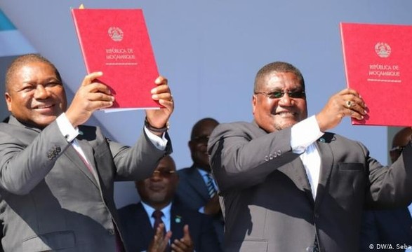 Presidente de Moçambique e o líder da Renamo assinaram acordo de paz